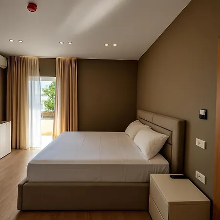 Sun Hotel Tirana